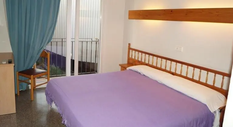 1 Çift Kişilik Veya 2 Tek Kişilik Yatak Standard