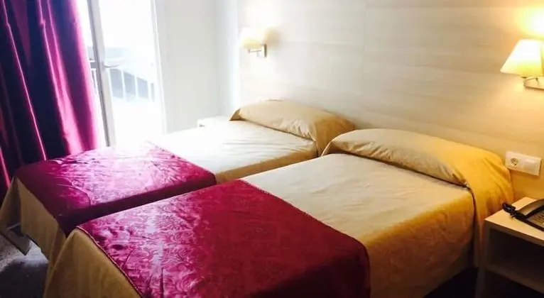 İki Ayrı Yataklı Oda