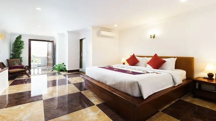 Junior Suite Twin Room - Free Pick Up