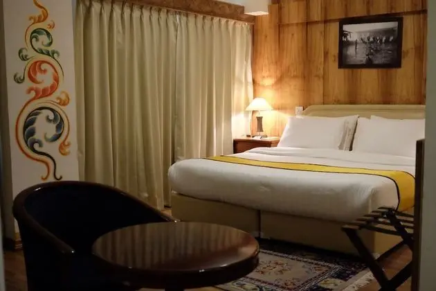 Deluxe Tek Büyük Yataklı Oda