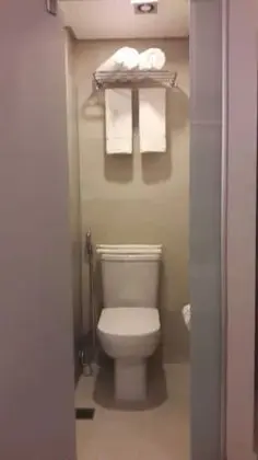 Üç Kişilik Oda