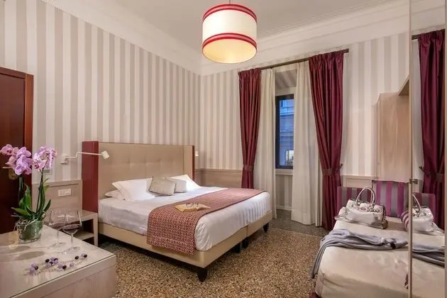 Deluxe Tek Büyük veya İki Ayrı Yataklı Oda