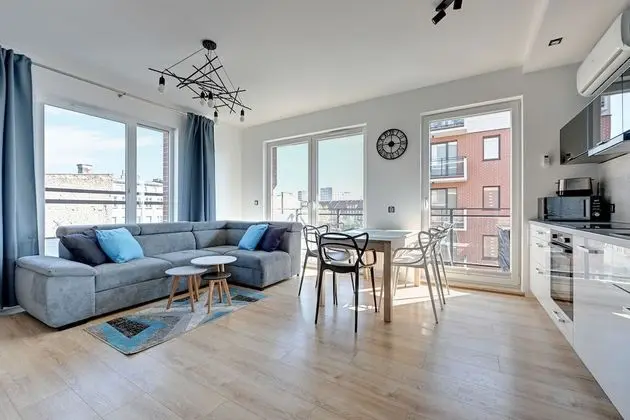Superior Apart Daire, 2 Yatak Odası, Balkon (Dluga Grobla 10/84)