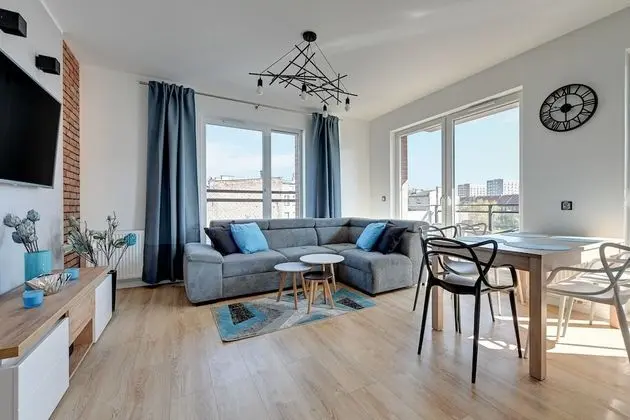 Superior Apart Daire, 2 Yatak Odası, Balkon (Dluga Grobla 10/84)