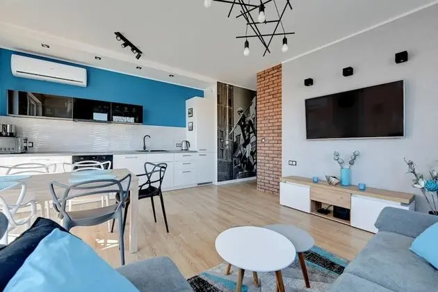 Superior Apart Daire, 2 Yatak Odası, Balkon (Dluga Grobla 10/84)