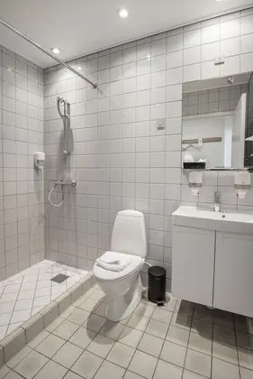 Tek Büyük Yataklı Oda (Bed 140 cm)