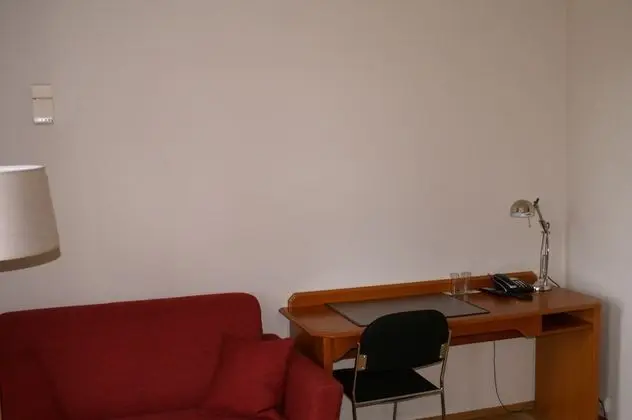 Tek Büyük Yataklı Oda, 1 Çift Kişilik Yatak, Sigara İçilmez