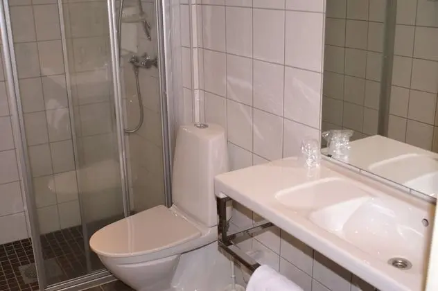 Tek Büyük Yataklı Oda, 1 Çift Kişilik Yatak, Sigara İçilmez