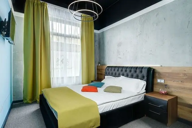 Superior Oda (Queen)