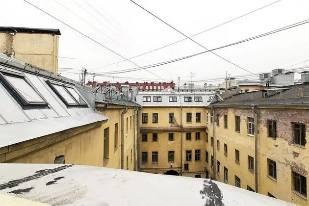 Süit, Balkon