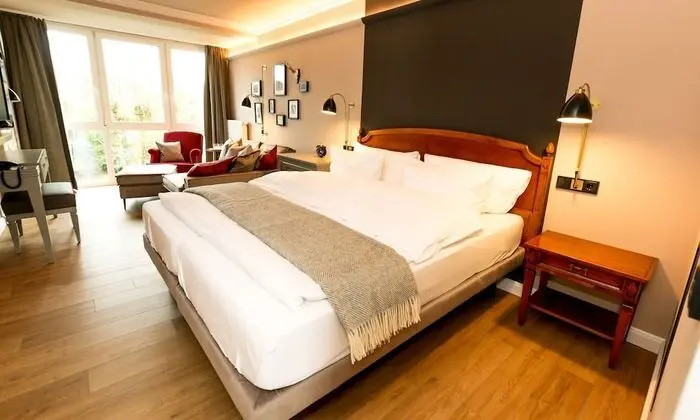 Comfort Tek Büyük Yataklı Oda