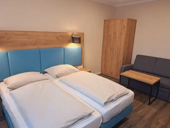 Standard Tek Büyük Yataklı Oda