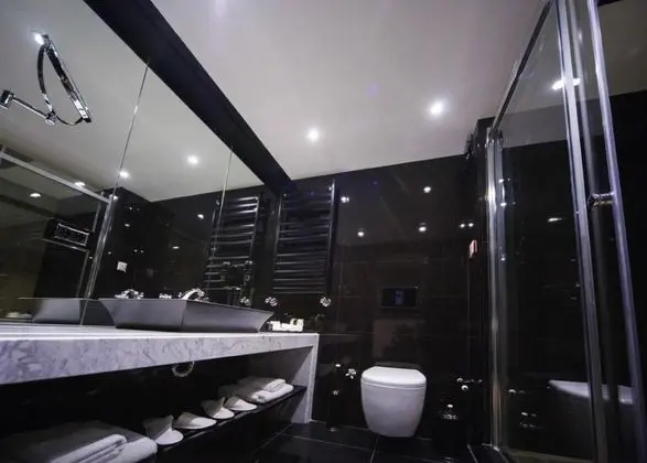 Suite, Deniz Manzaralı