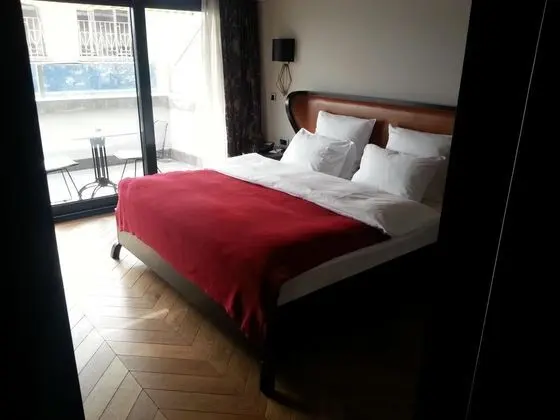 Superior Oda, Kısmi Deniz Manzaralı, Balkonlu