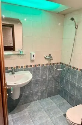 Economy Tek Büyük Yataklı Oda