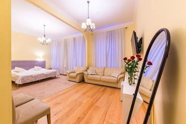 Superior Tek Büyük veya İki Ayrı Yataklı Oda (Suite)