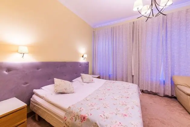 Superior Tek Büyük veya İki Ayrı Yataklı Oda (Suite)