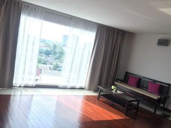 Junior Dört Kişilik Oda, Birden Çok Yatak, Engellilere Uygun, Bahçe Manzaralı