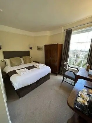 Comfort Double Room (Low ceiling height; Bath only)