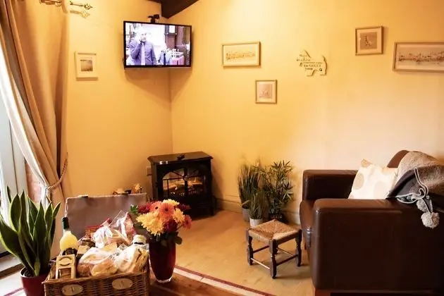 Traditional Kır Evi, 2 Yatak Odası, Mutfak, Kısmi Deniz Manzaralı