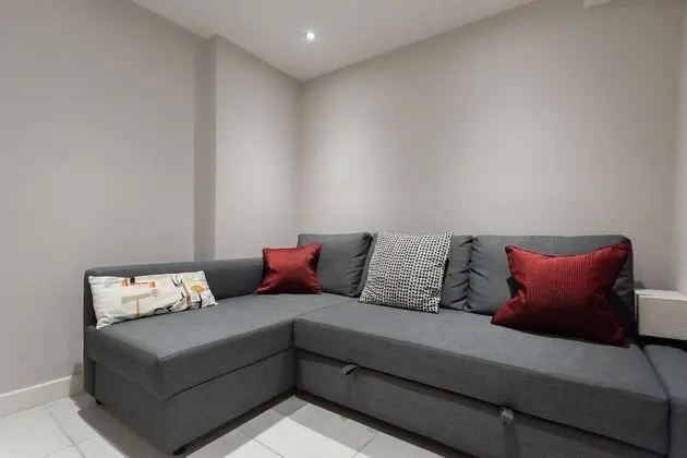Ev (1 Bedroom)