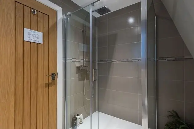 Ev (1 Bedroom)