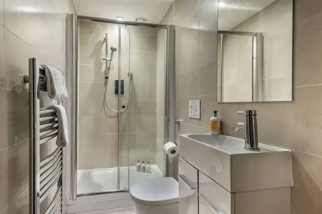 Ev (1 Bedroom)