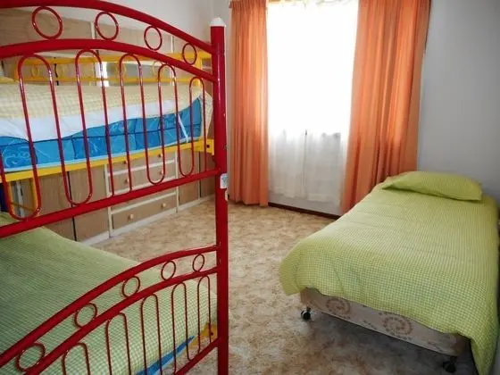 Tek Büyük veya İki Ayrı Yataklı Oda