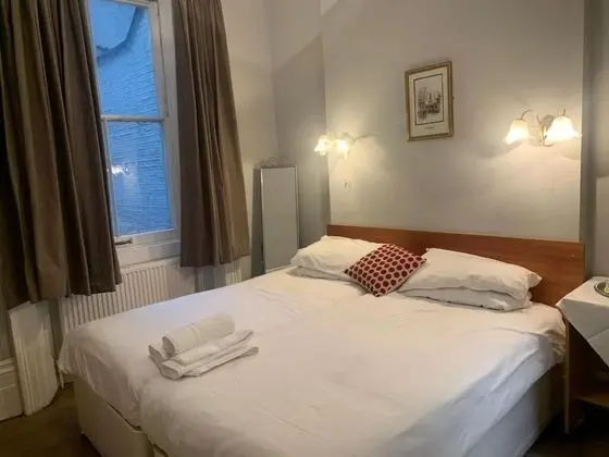 İki Ayrı Yataklı Oda