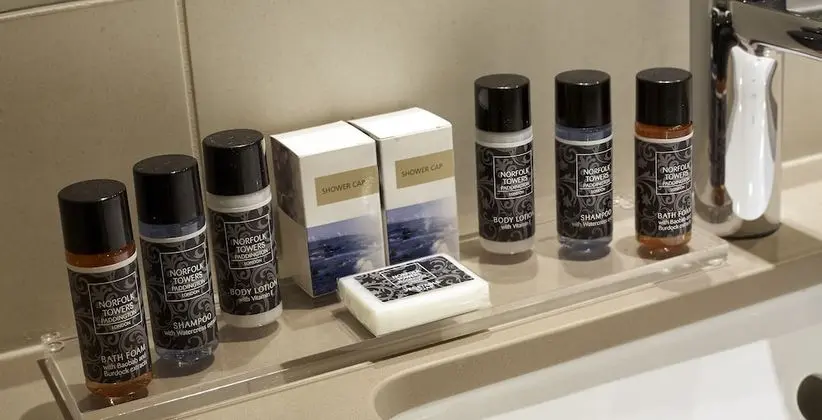 Club Tek Büyük Yataklı Oda