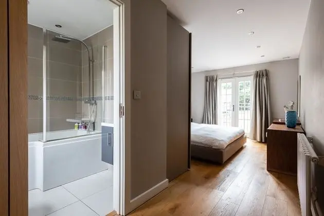 Apart Daire, 5 Yatak Odası