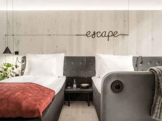 Deluxe İki Ayrı Yataklı Oda, 2 Tek Kişilik Yatak, Engellilere Uygun, Park Manzaralı