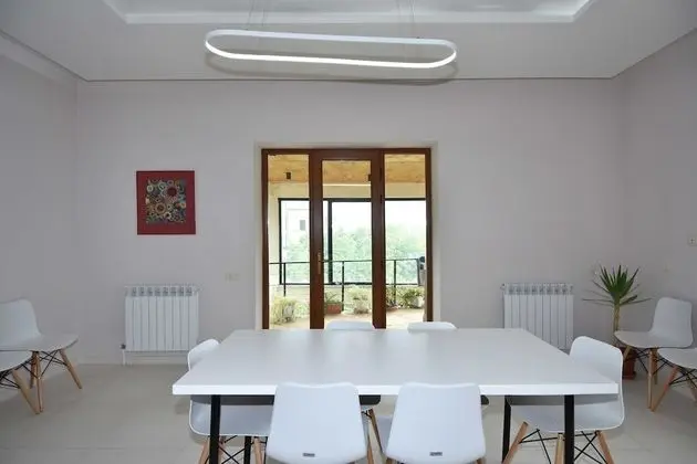 Süit, Şehir Manzaralı, Bahçeli