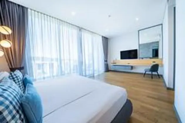 Grand Villa
