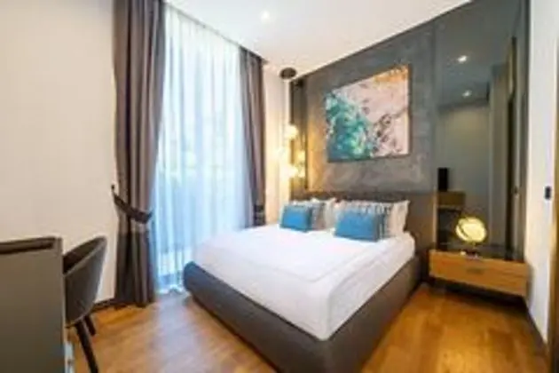 Grand Villa
