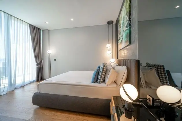 Grand Villa