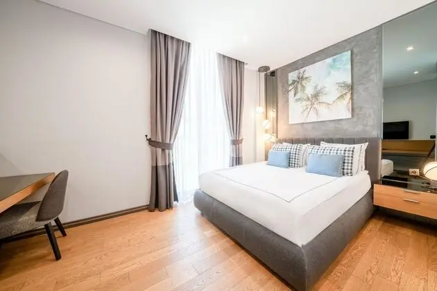 Grand Villa