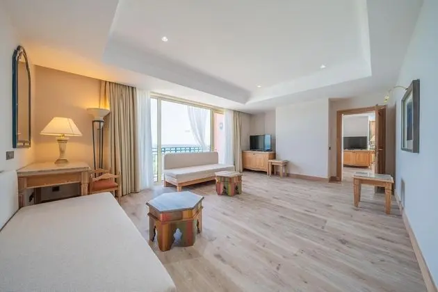 https://images.etstur.com/files/images/hotelImages/TR/219948/l/The-Norm-Oriental-Oda-395235.jpg
