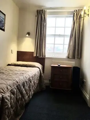 Tek Kişilik Oda, Banyolu/Duşlu