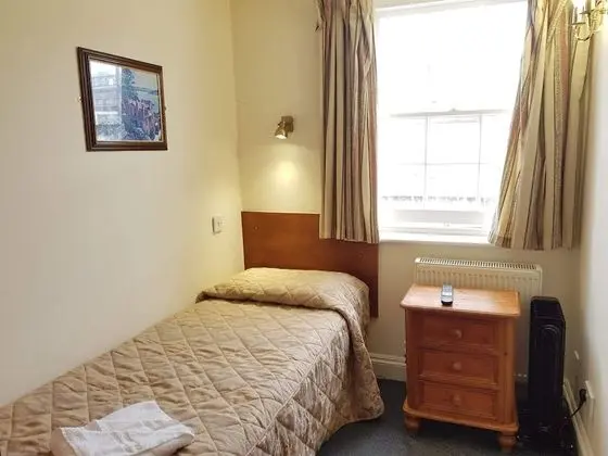 Tek Kişilik Oda, Banyolu/Duşlu