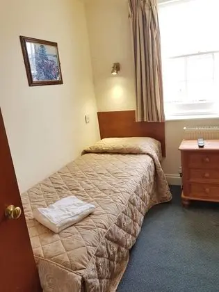 Tek Kişilik Oda, Banyolu/Duşlu