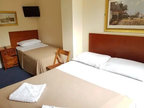 Üç Kişilik Oda, Banyolu/Duşlu