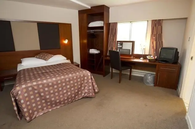 Large Double or Twin Room