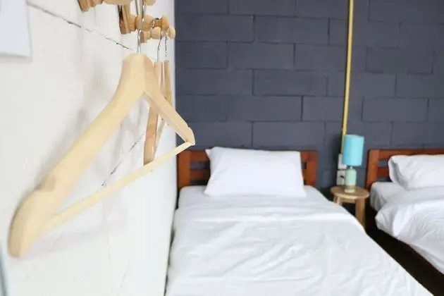 Private Twin Room with Balcony, Shared Bathroom (Type B)