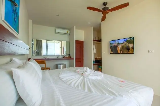 Superior Tek Büyük veya İki Ayrı Yataklı Oda, Balkon, Okyanusa Sıfır