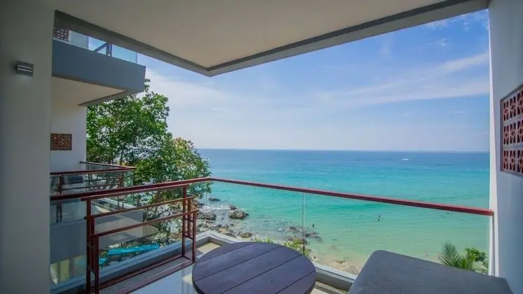 Superior Tek Büyük veya İki Ayrı Yataklı Oda, Balkon, Okyanusa Sıfır