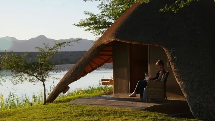 Luxury Tek Büyük Yataklı Oda