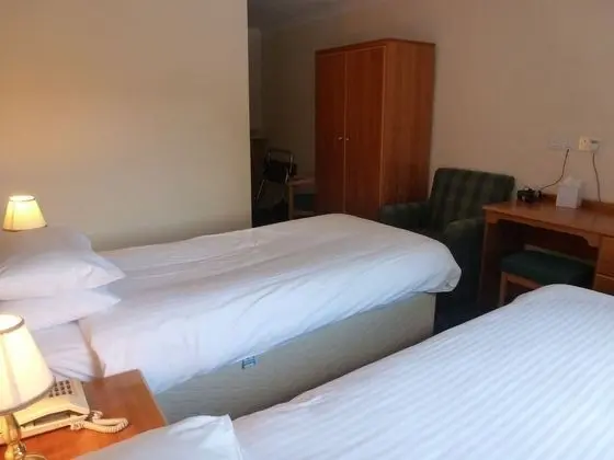 Superior Tek Büyük veya İki Ayrı Yataklı Oda