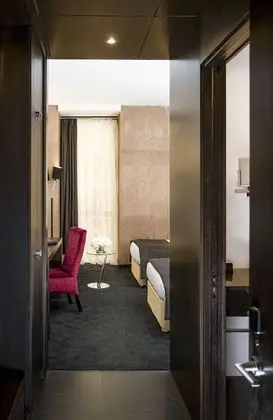 Deluxe Tek Büyük veya İki Ayrı Yataklı Oda