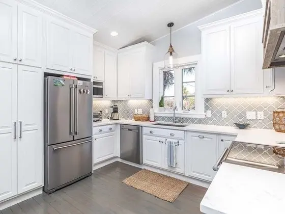 Ev, 1 En Büyük (King) Boy Yatak, Mutfak, Bahçe Manzaralı